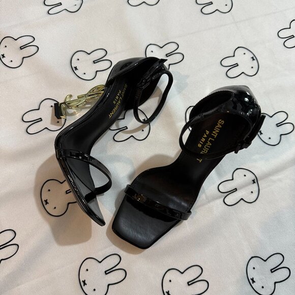 Saint Laurent Patent Leather Buckle Black Signature Pumps - Picture 2 of 5